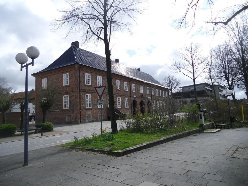 Hotel Pelli Hof Rendsburg By Tulip Inn Dış mekan fotoğraf